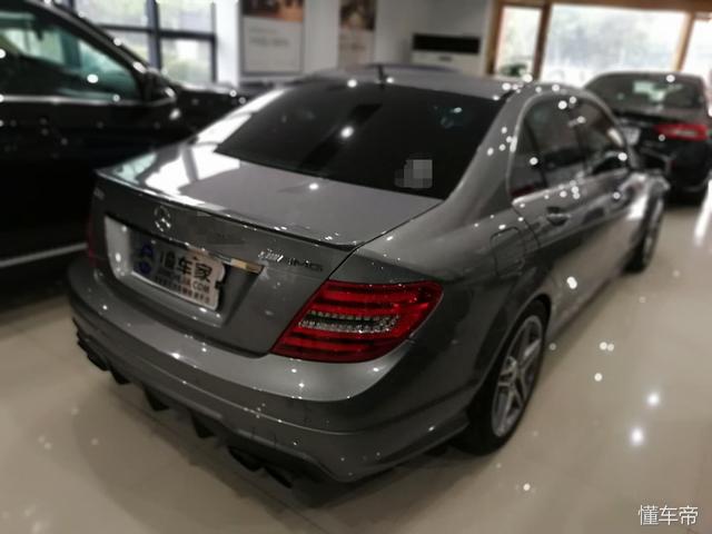 48万买爆改C63，看完底盘后好心酸