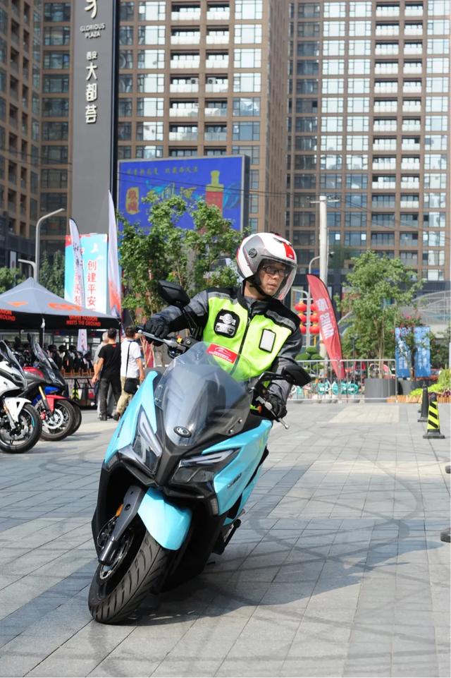 “中检西部杯”2019中国摩托车年度车型评选