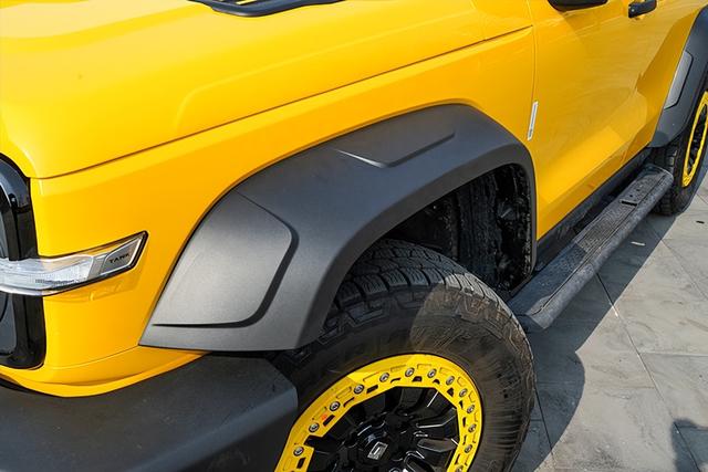 实拍坦克300边境限定版与BUXUS联名纯电越野自行车