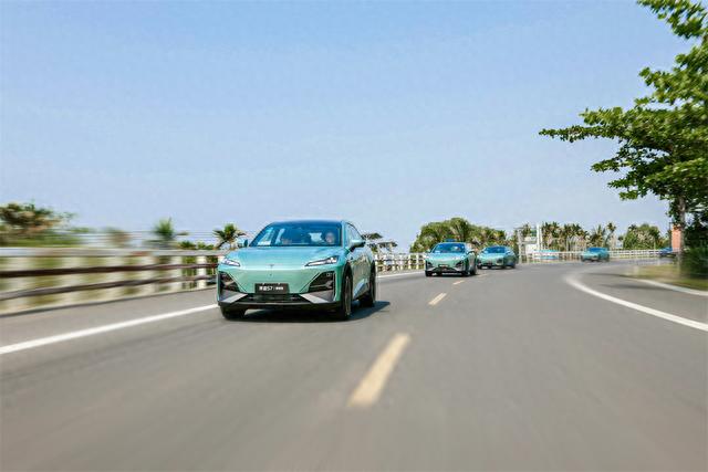 试驾｜长安深蓝S7：面面俱到，藏有惊喜