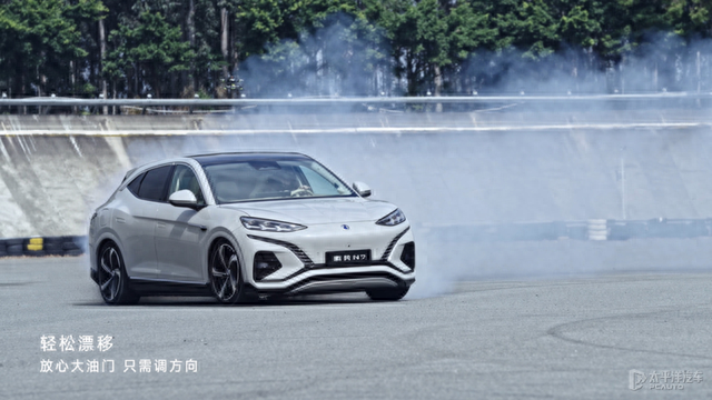 30.18万起，腾势N7终于上市了！云辇-A+双快充，还有对手吗？