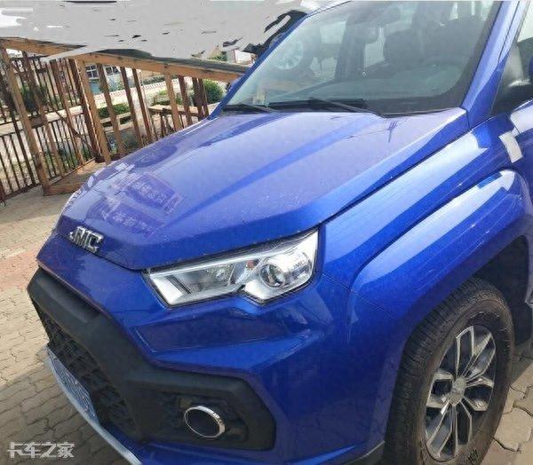 强有力的品牌支撑，家用皮卡主流水准，江铃域虎7好开又省心