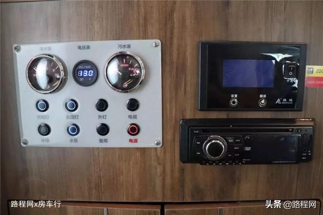 内饰温馨，配置齐全的四款高性价实用型科发房车