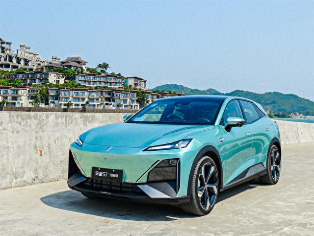 试驾｜长安深蓝S7：面面俱到，藏有惊喜