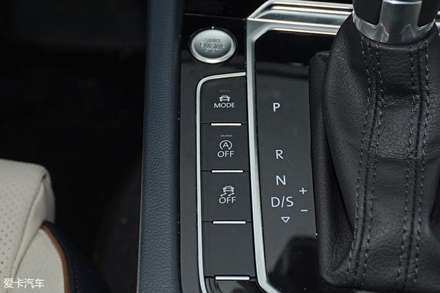 巩固标杆地位 试驾新款一汽-大众迈腾