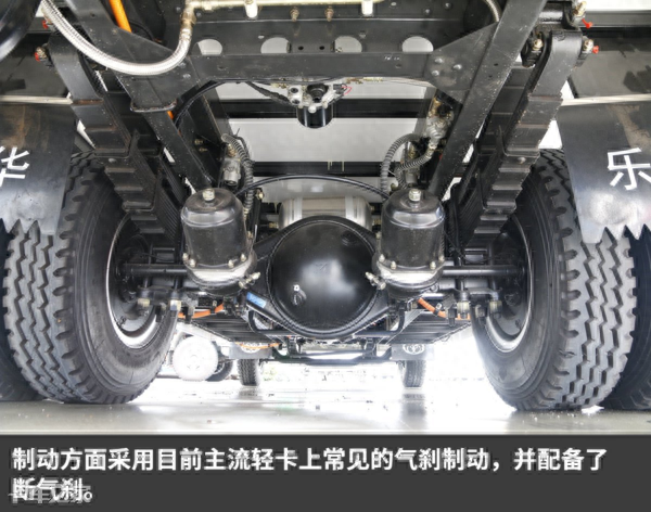 三环纯电冷藏车包车牌只要23.6万，它和电动轻卡有啥区别？