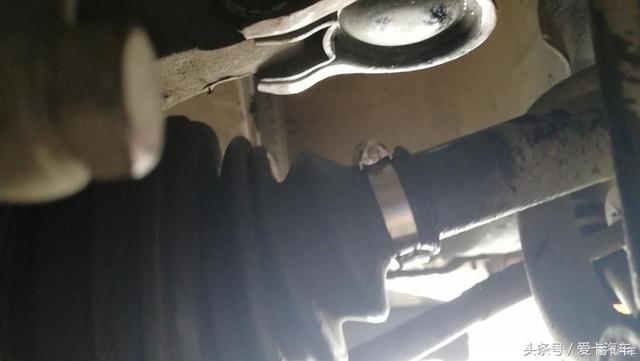 出现不定时异响，众泰T600半轴球笼加油！