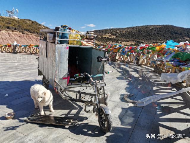 汉EV耗电22爬上红拉山垭口，遇到牛人改装增程式电三轮游全国