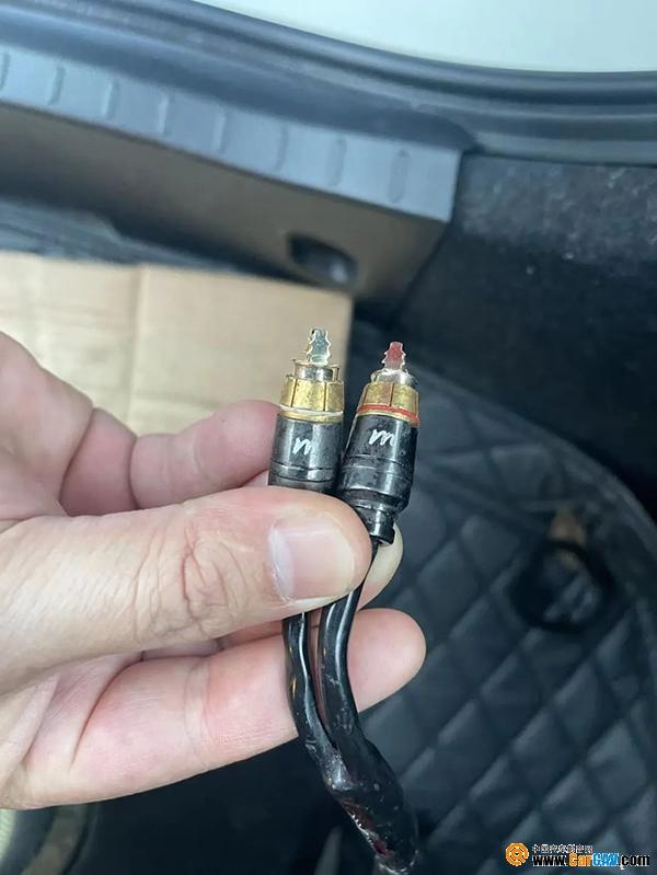 一套曼琴音响听十年不换，二手雷诺车主为什么那么执着？