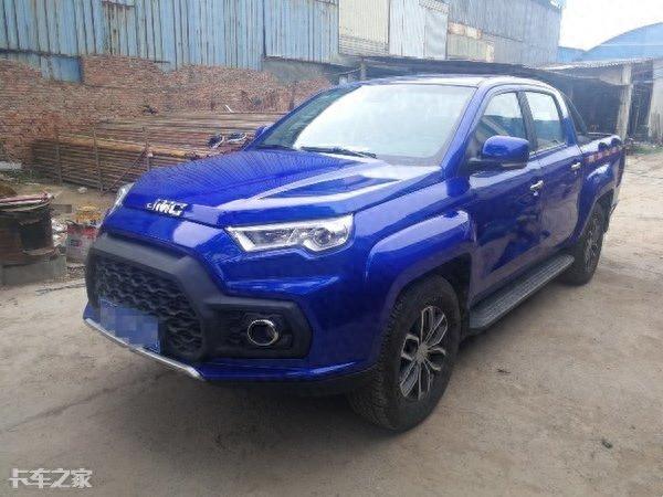 强有力的品牌支撑，家用皮卡主流水准，江铃域虎7好开又省心