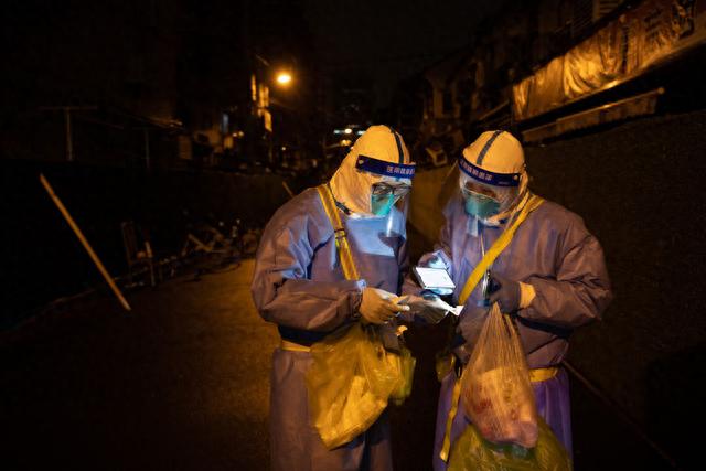 我在现场·照片背后的故事｜浦东封控后第二天，我回到上海……