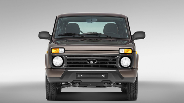 现在还能开到40年前的“新车”？俄系车代表拉达NIVA有多硬核