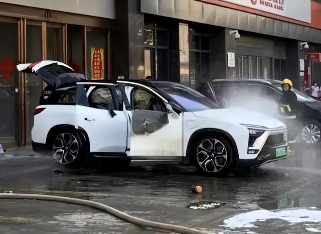 自燃率最高的十款汽车，掌握这些辨别火烧车技巧，避免入坑！