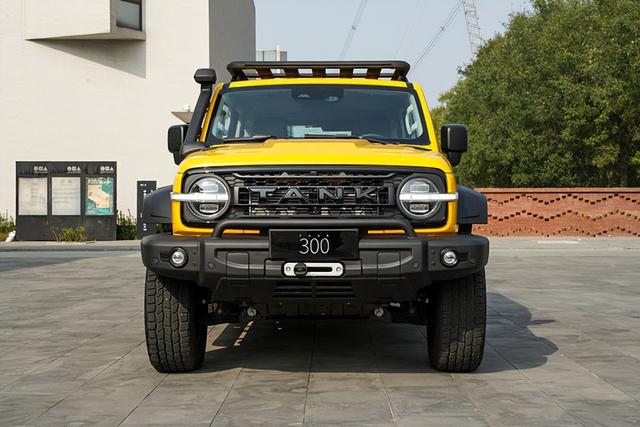 实拍坦克300边境限定版与BUXUS联名纯电越野自行车