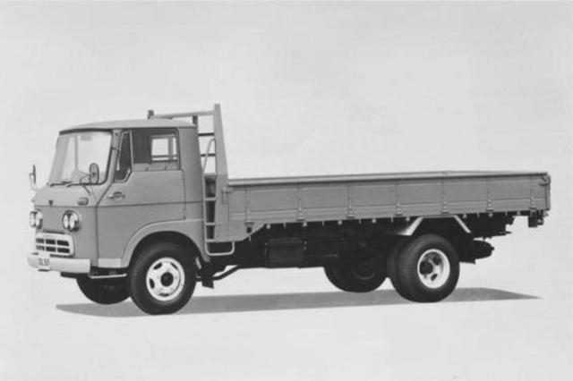 “轻卡王者”的崛起之路，一文看完百年五十铃的传奇历史