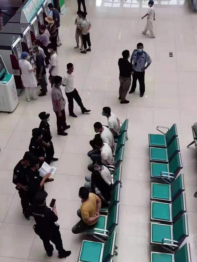 室温超导悬浮、医药反腐、影视圈股票暴涨！