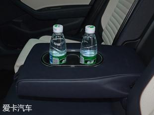 巩固标杆地位 试驾新款一汽-大众迈腾