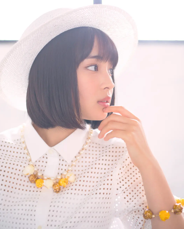 日本最美女星Top3-广濑铃，人间尤物，人美身材好，美女图写真集